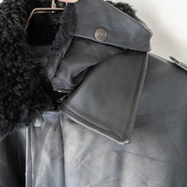 around1980s G1 type black leather flight jacket -detachable collar-