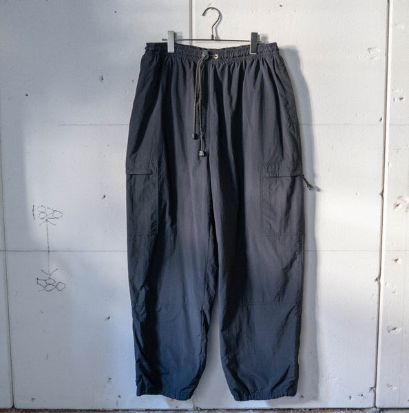 2000s black color nylon wide pants -hem zip-