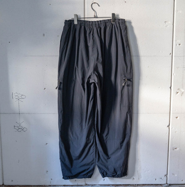 2000s black color nylon wide pants -hem zip-