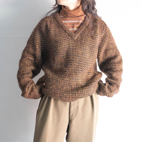 around 1970s scotland brown based multicolor V-neck wool knit