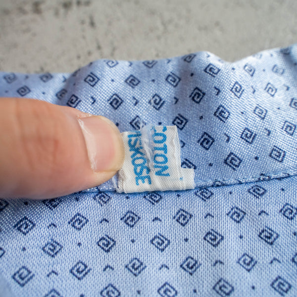 around 1990s Europe light blue color all over pattern pajama shirt