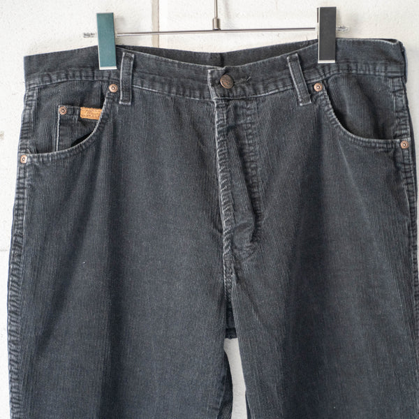 around 1990s 'Wrangler' black color corduroy pants