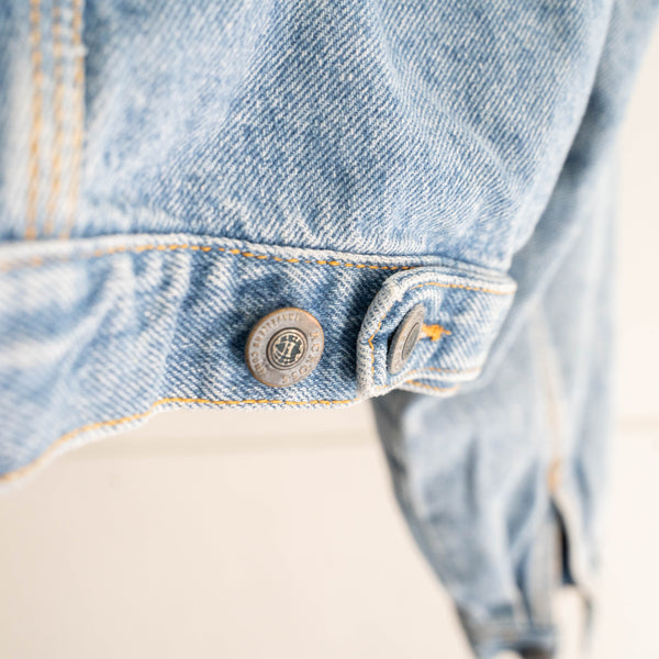 1980-90s ice blue color short length tracker denim jacket