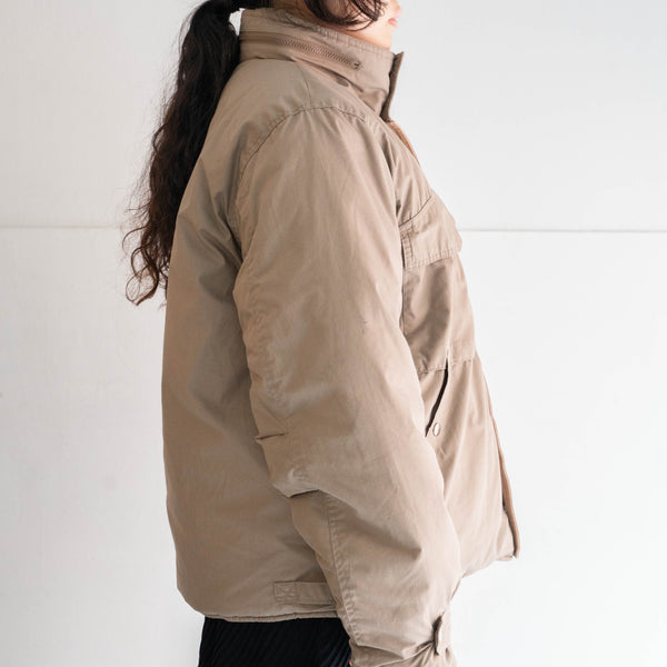 around 1990s beige color short length down jacket -good accent color-