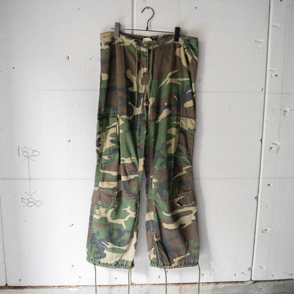 1990-00s 'ROTHCO' woodland camouflage gimmick cargo pants