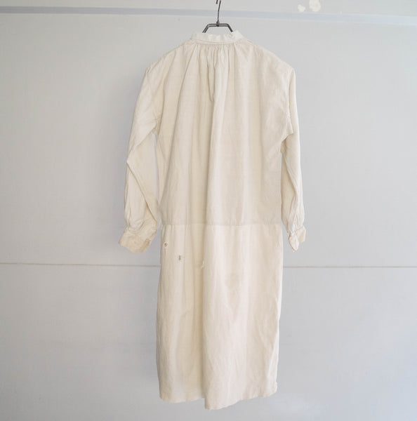 ~1920s France antique linen smock shirt -with good patch & damage-