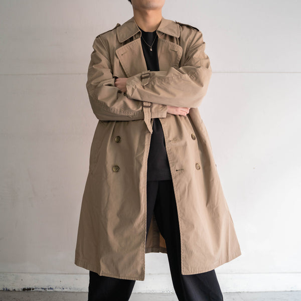 1980s London fog light brown trench coat -with belt & liner-