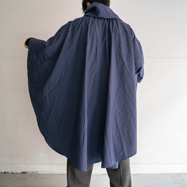 around 1980s navy poncho -good detail-