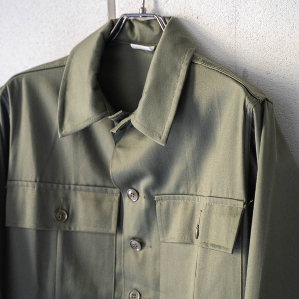 1970s French military cotton satin shirt -jacket 'dead stock' -without epaulette-