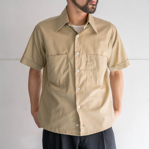 1970s USA beige color cotton × poly short sleeve shirt -remake-