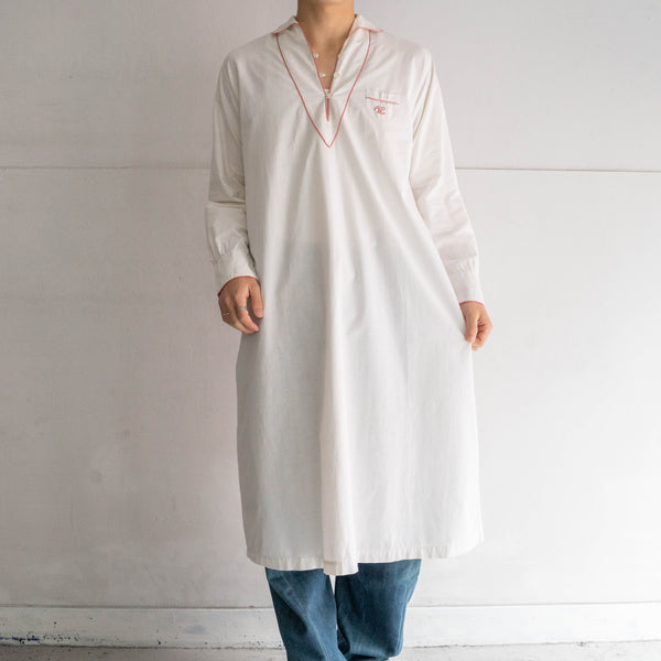 1930-40s France white color night shirt "mint condition"