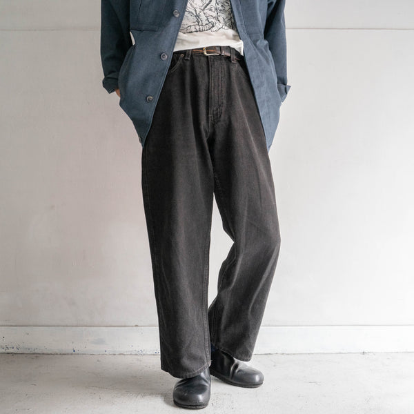 1990s "Levi's" 565 black denim pants -Made in USA-