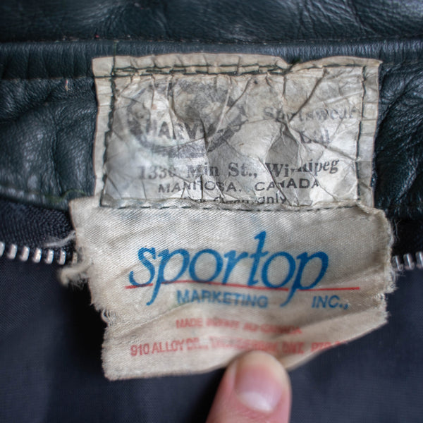 around 1970s Canada gray green leather short jacket -good paint-