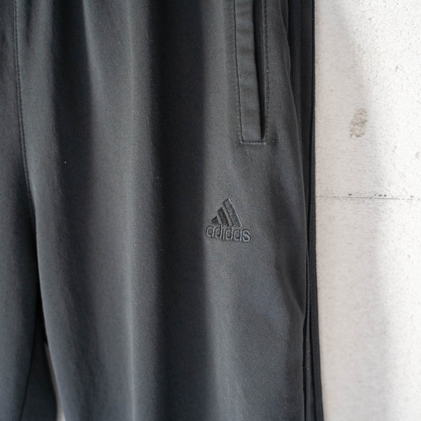 2000s 'adidas' black color tapered track pants