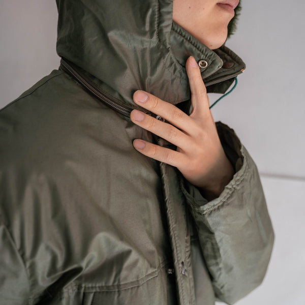 1990-00s Italy green tech half coat 'mint condition'
