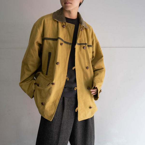 around 1980s Europe mustard yellow canadian coat
