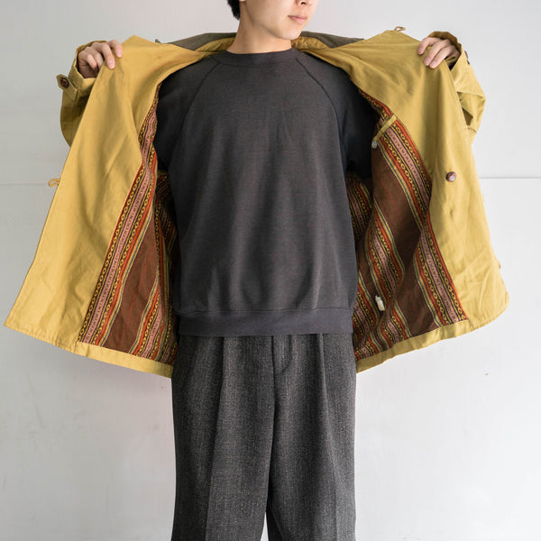 around 1980s Europe mustard yellow canadian coat