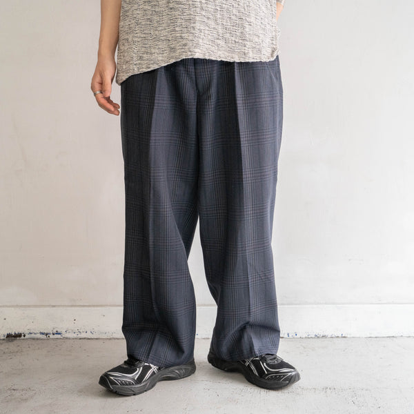 1990s Japan vintage dark tone checked slacks