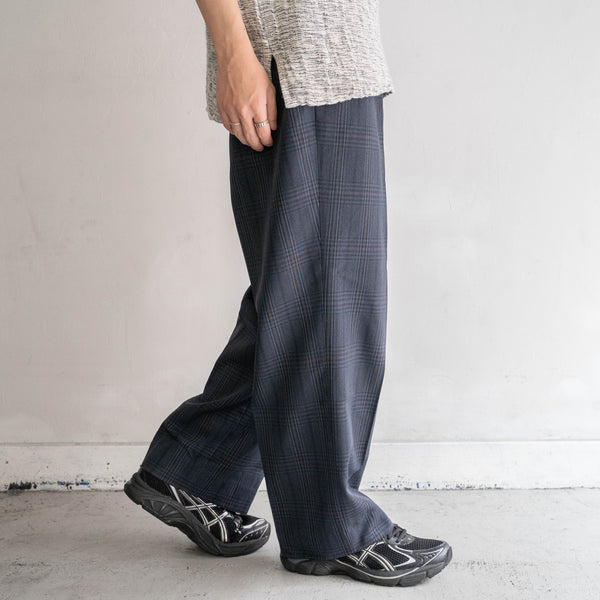 1990s Japan vintage dark tone checked slacks