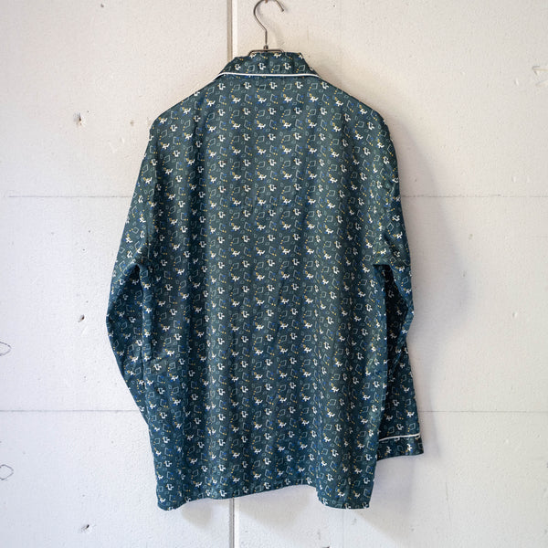 around 1990s Europe all over pattern pajama shirt