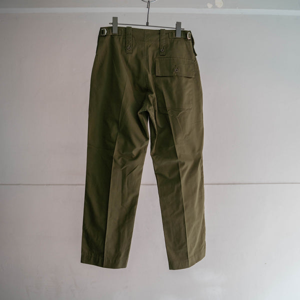 1990-00s British military green baker pants