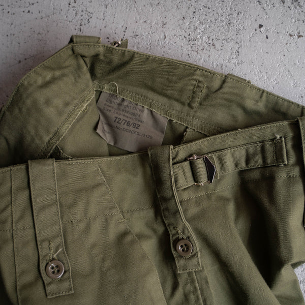 1990-00s British military green baker pants