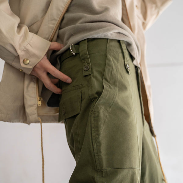 1990-00s British military green baker pants