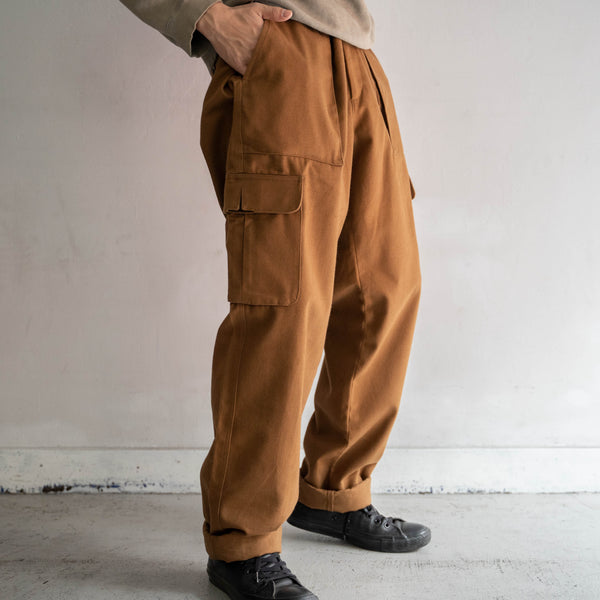 2000s Italy brown cotton 100 cargo pants 'dead stock'