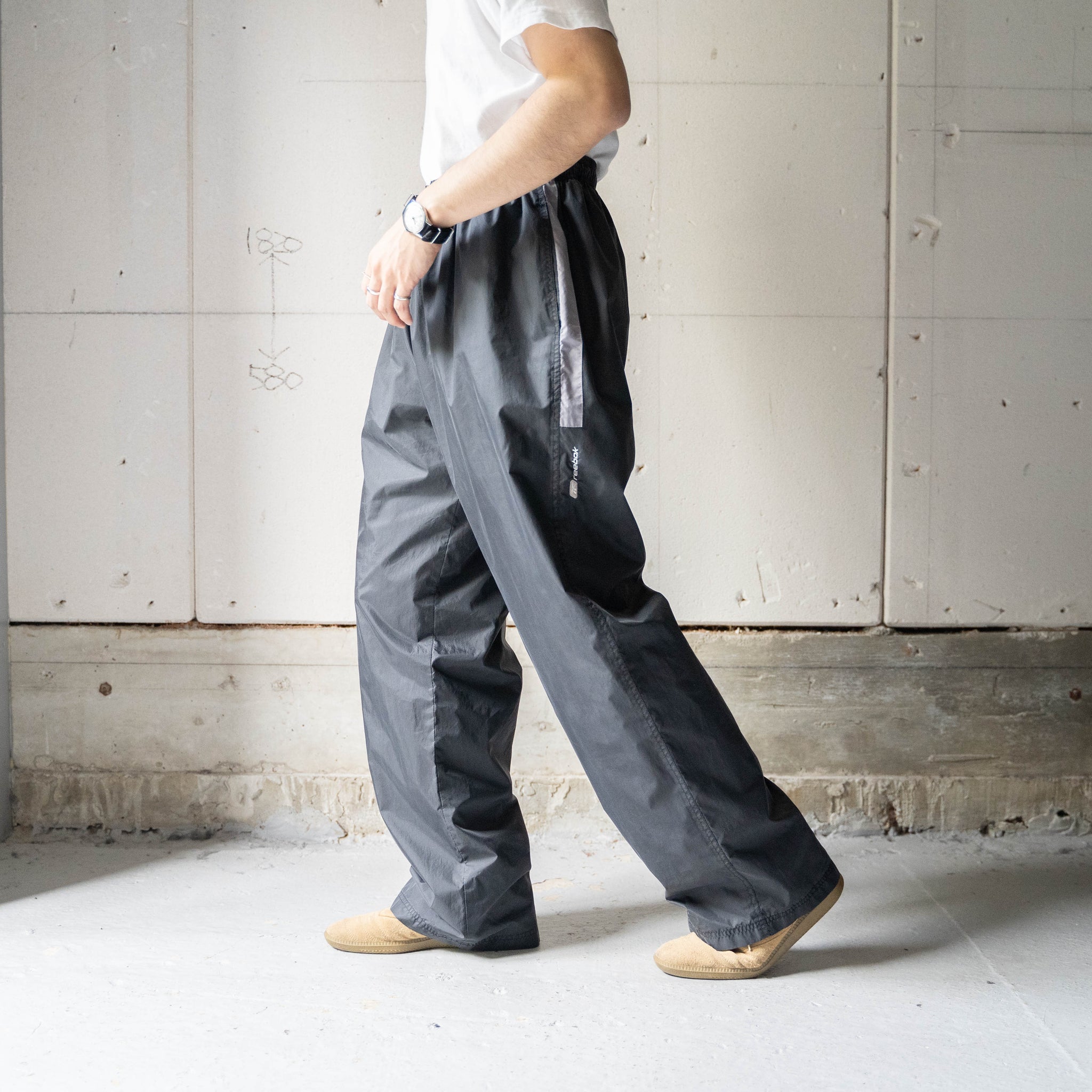 1990s 'Reebok' black color design nylon pants