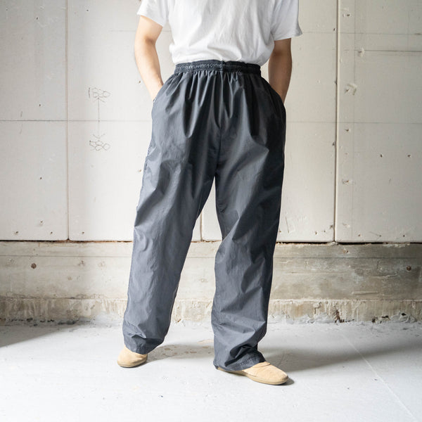 1990s 'Reebok' black color design nylon pants