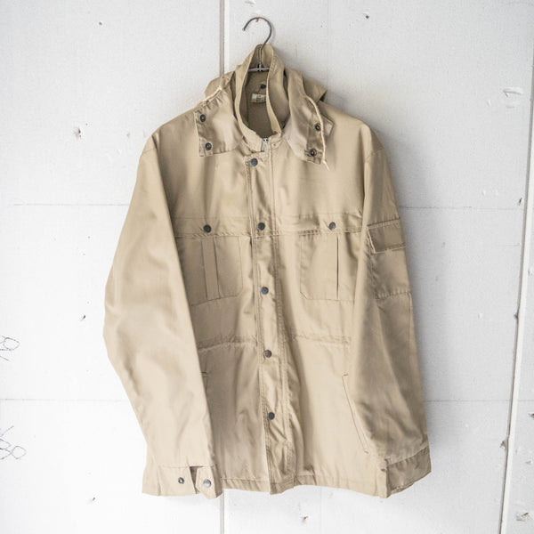 around 1980s Germany beige color 4 pockets jacket -removable hood-