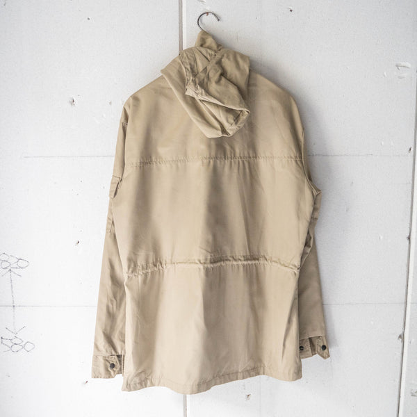 around 1980s Germany beige color 4 pockets jacket -removable hood-