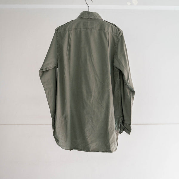 1980s British military pull over shirt -hong kong made-