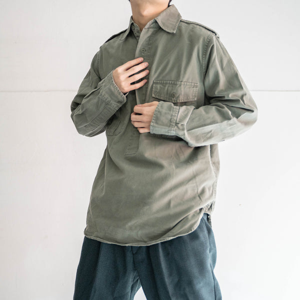 1980s British military pull over shirt -hong kong made-