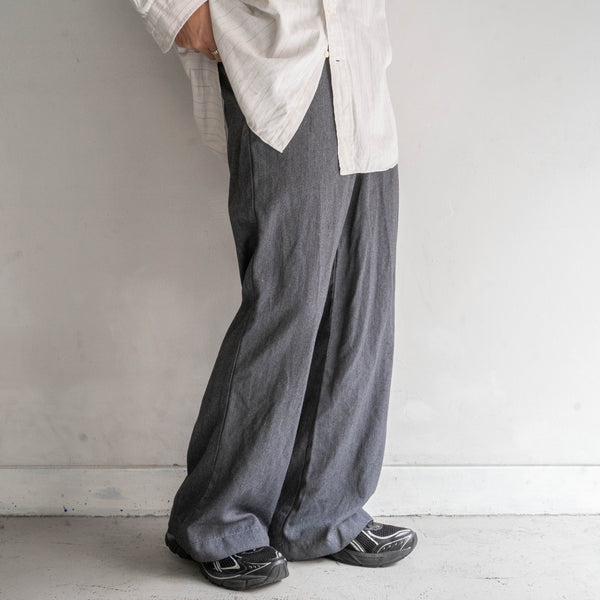 around 1980s British military cotton × poly bell-bottom dress pants -black dyed- 'dead stock'