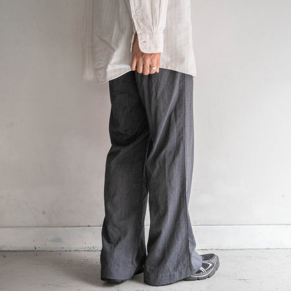 around 1980s British military cotton × poly bell-bottom dress pants -black dyed- 'dead stock'