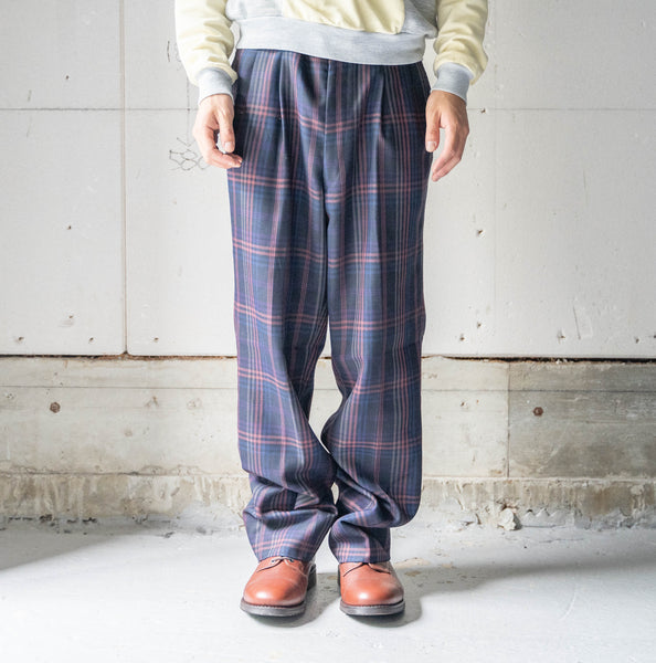 around 1980s Japan vintage navy based poly × wool checked pattern slacks