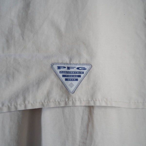 1990-2000s Columbia light beige color fishing shirt　