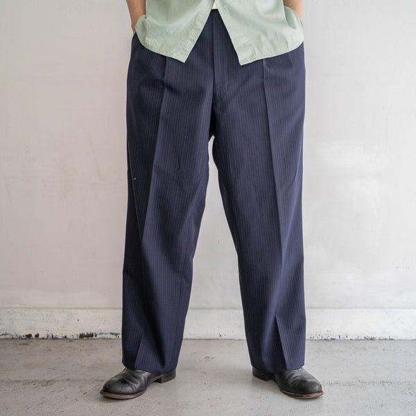 2000s Japan vintage navy based stripe wool slacks