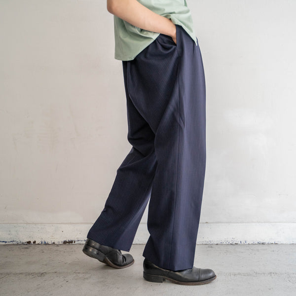 2000s Japan vintage navy based stripe wool slacks