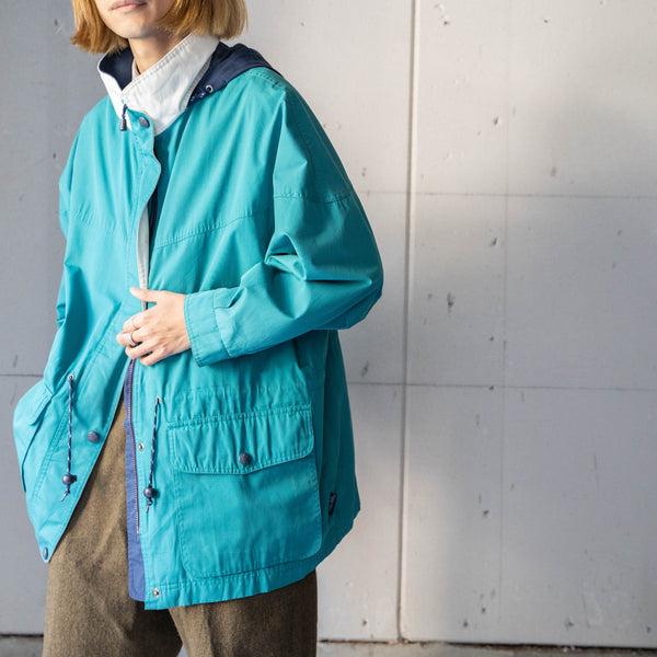 around 90s Pacific trail turquoise blue color outdoor parka