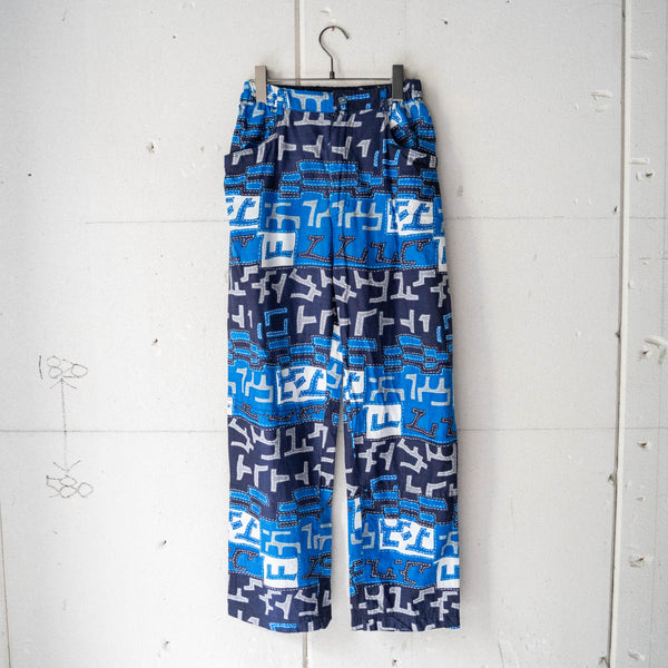 around 2000s blue based batik pattern easy pants