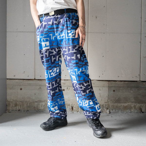 around 2000s blue based batik pattern easy pants