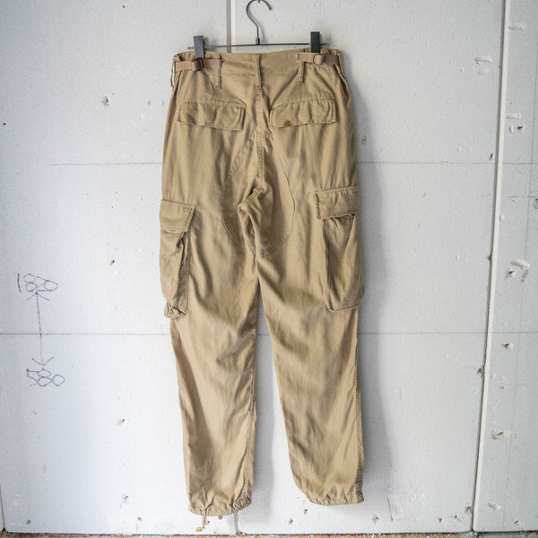 1980-90s Norway military beige color cargo pants -with side adjuster-　