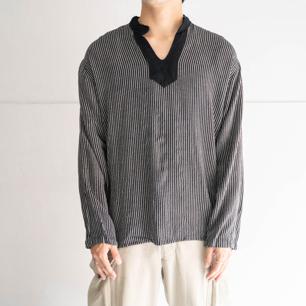 around 1990s black striped skipper smock