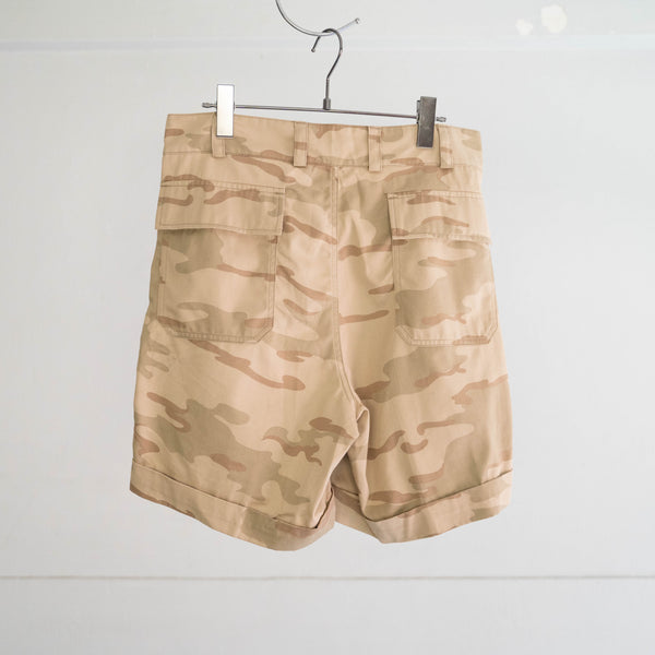 around 2000s Europe military camouflage pattern shorts 'dead stock'