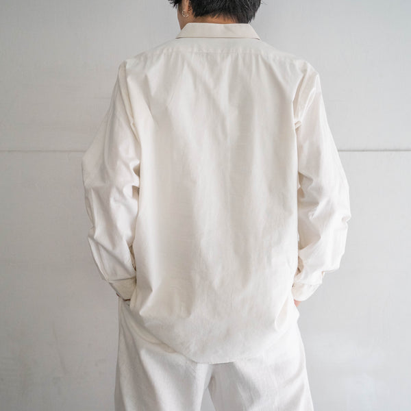 around 1990s off white color tyrolean shirt 'with front design'