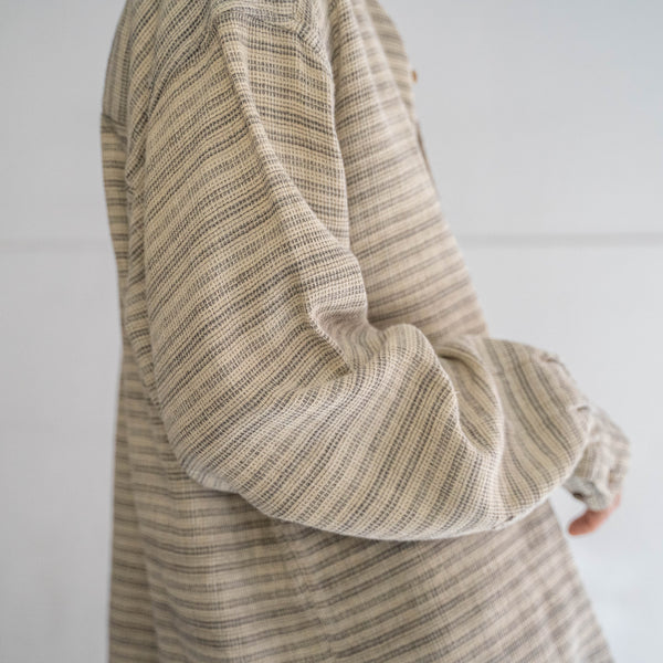 1990s ivory × black border no collar shirt