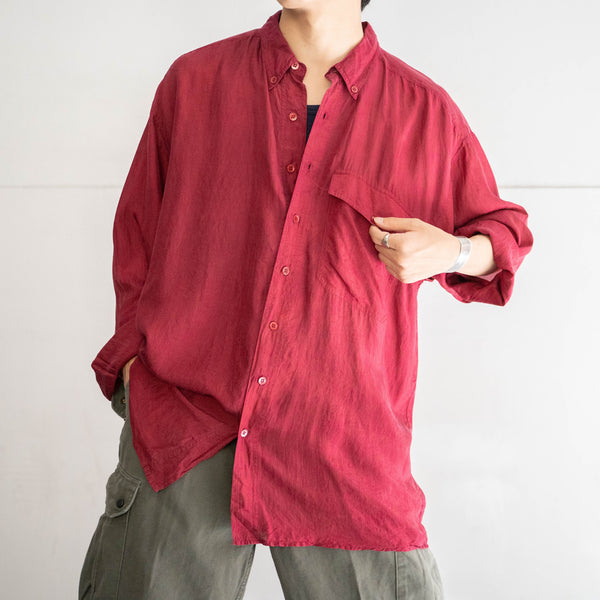 1990s wine red silk 100 shirt -with flap pocket-