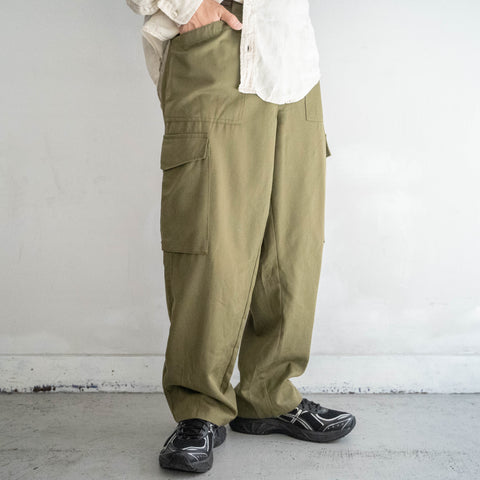around 1990s Austrian military cargo pants -light weight-